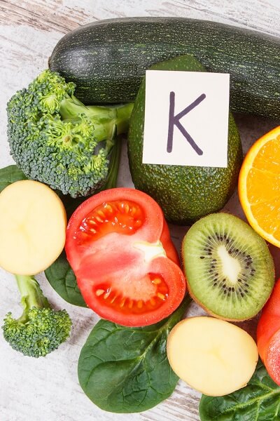 Fruits and vegetables containing vitamin K