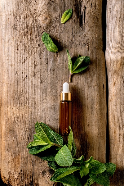 Organic essential oil aroma